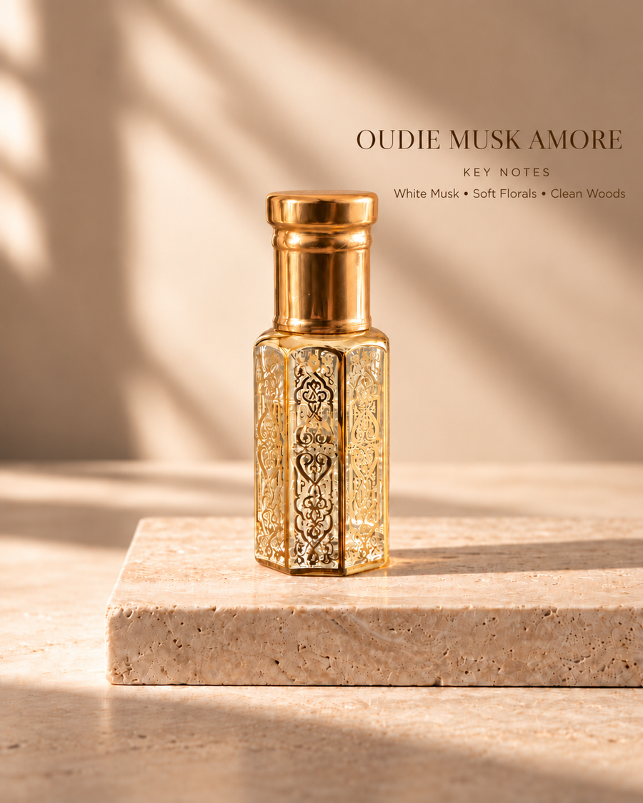 OUDIE Musk Amore gold oil rub bottle with key notes White Musk, Soft Florals, Clean Woods